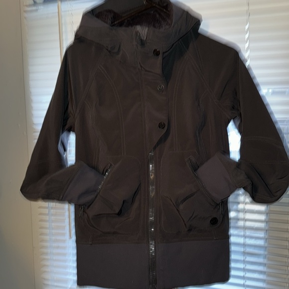 Fleece lined Lululemon zip up jacket S - Picture 3 of 10